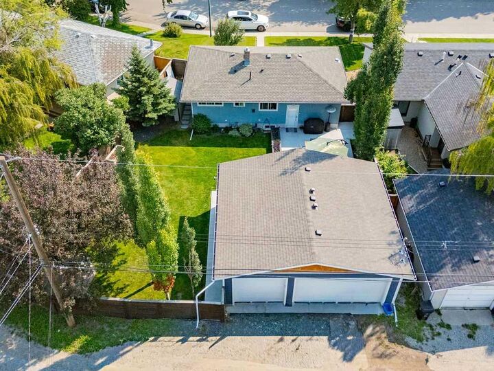 Property Photo: 77 Westwood Drive SW AB T3C 2V8