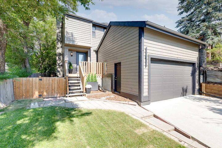 Property Photo: 2416 14 Avenue NW AB T2N 1M8