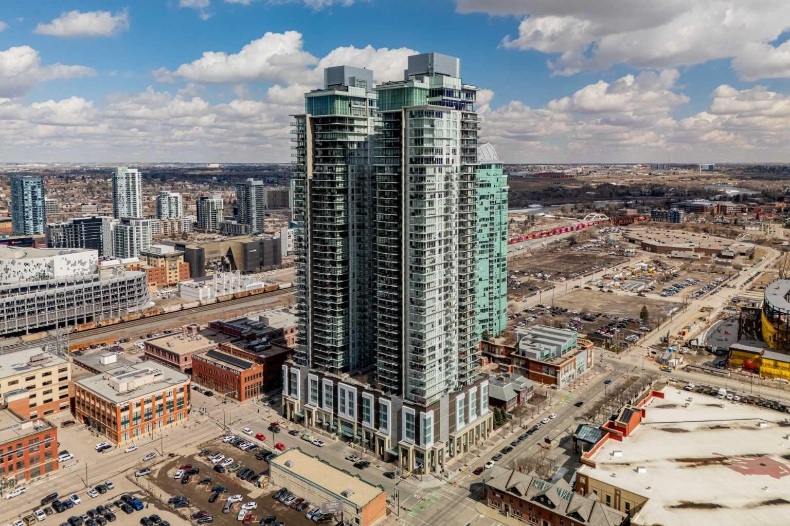 Property Photo:  1188 3 Street SE 2906  AB T2G 1H7 