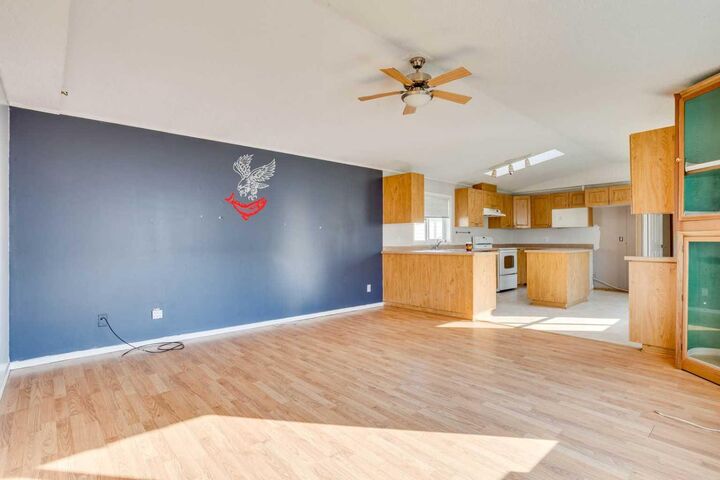 Property Photo:  105 Hoehne Street  AB T9K 2K8 