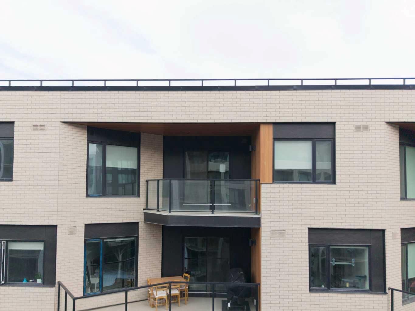Property Photo:  8370 Broadcast Avenue SW 606  AB T3H 6L3 