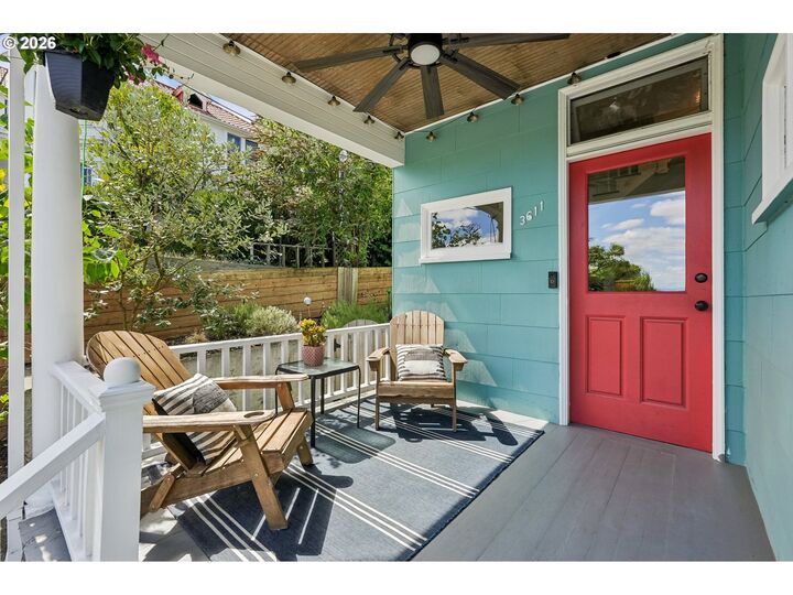 Property Photo: 3611 SW Condor Ave OR 97239