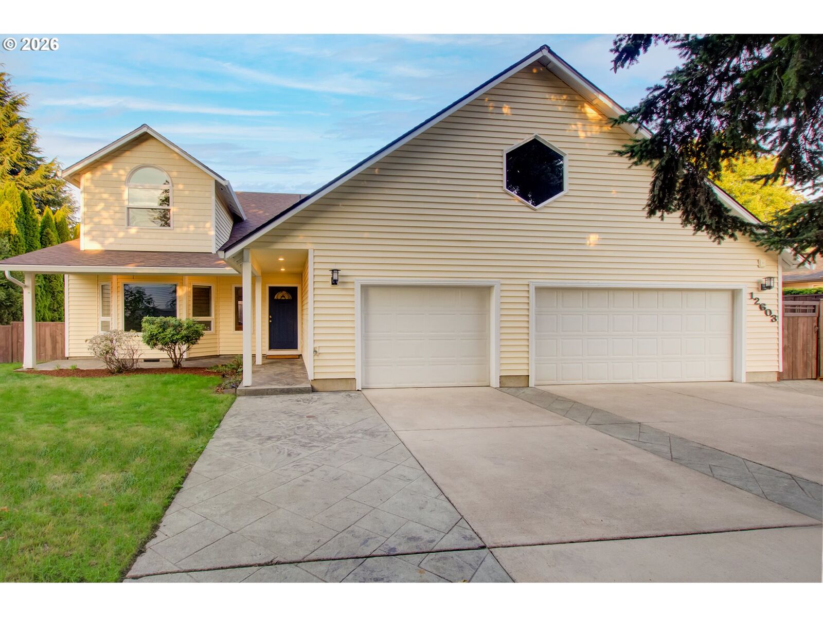 Property Photo:  12603 NW 48th Ct  WA 98685 