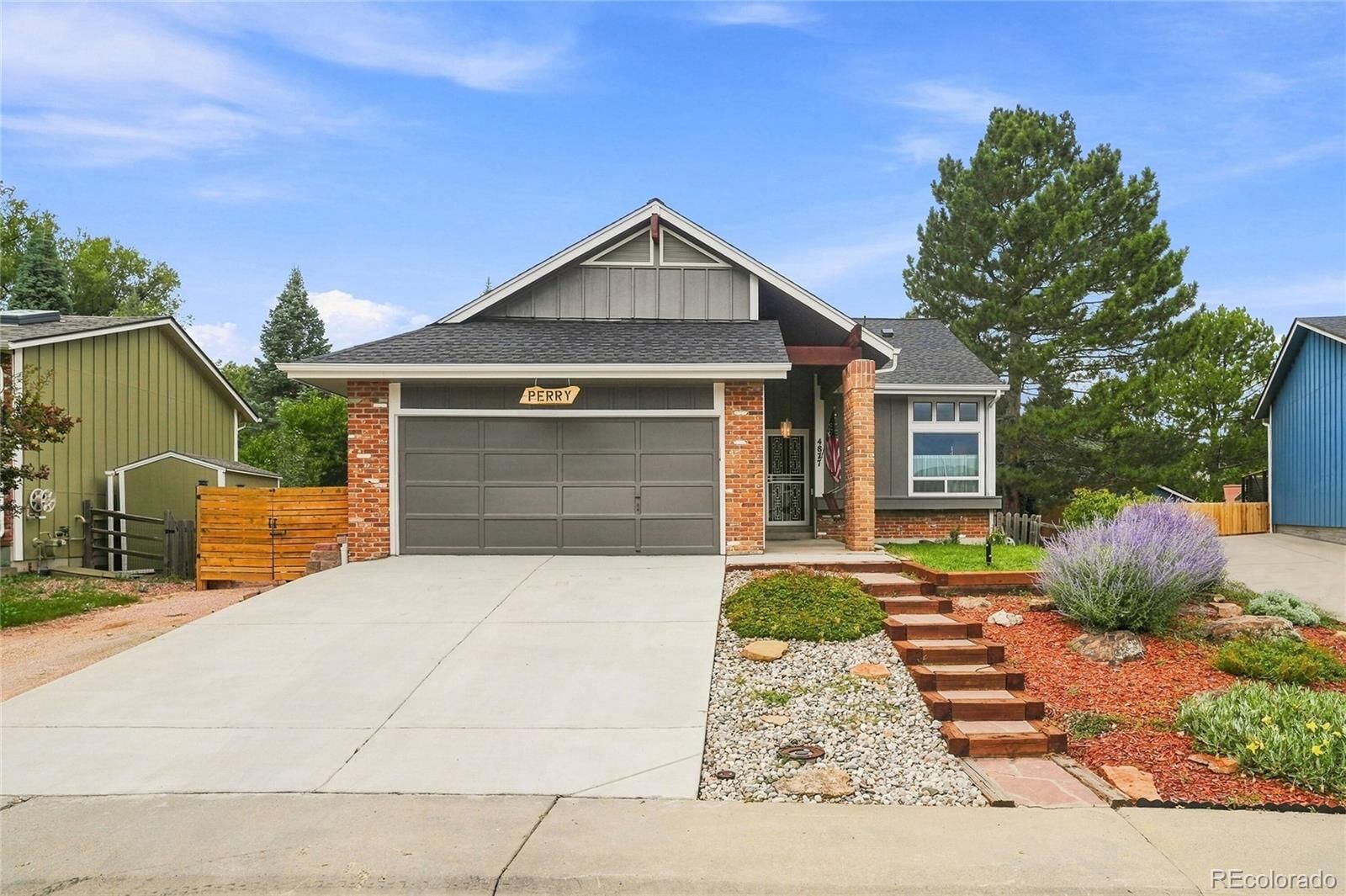 Property Photo:  4877 S Everett Street  CO 80123 