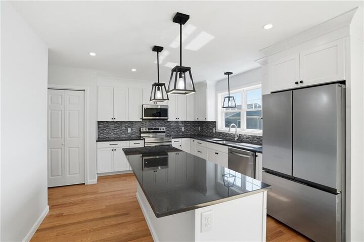 Property Photo:  4 Teresa Ann Crossing 4  RI 02893 