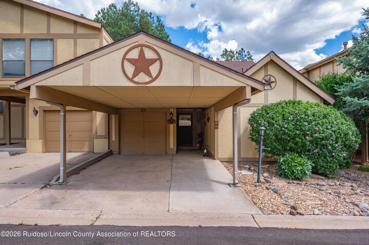Property Photo:  79 Geneva Drive  NM 88345 