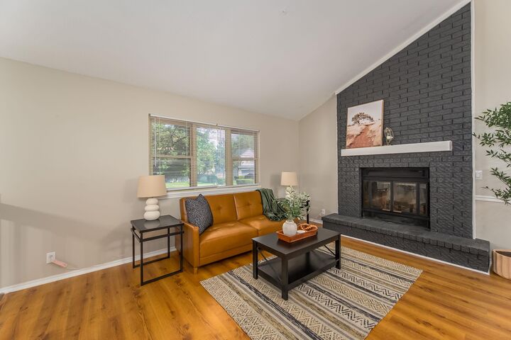 Property Photo:  255 N Parkdale St  KS 67212-5930 