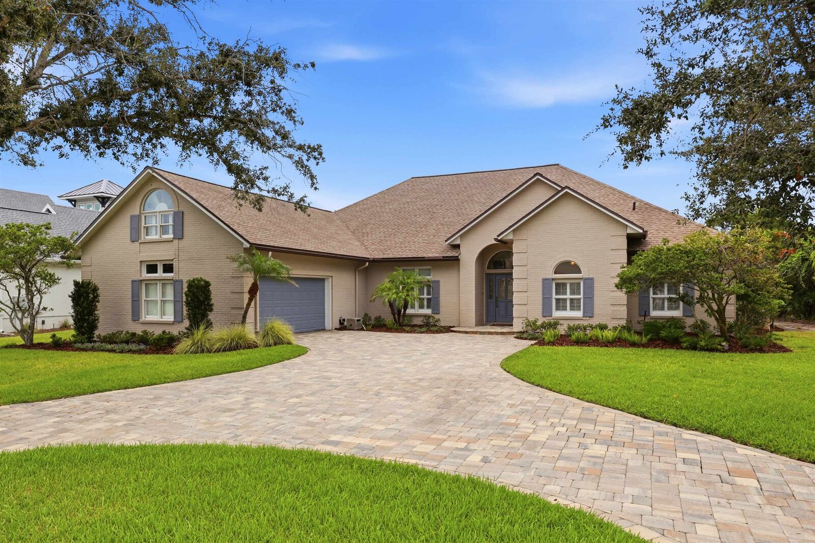 Property Photo: 365 Marsh Point Cir FL 32080