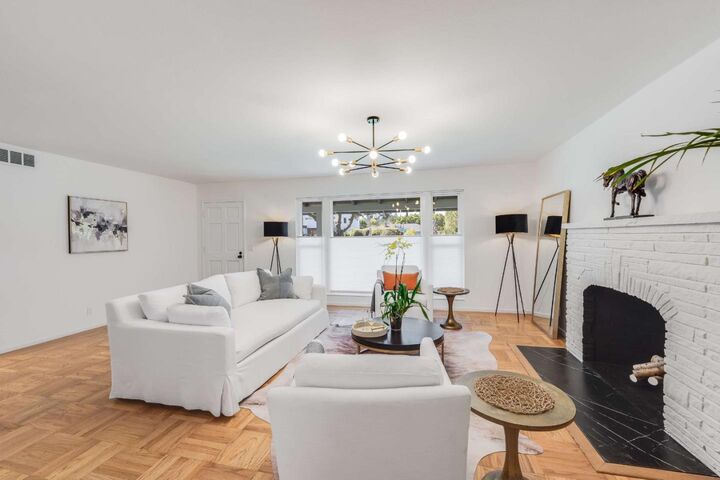 Property Photo:  2139 Alameda De Las Pulgas  CA 94061 