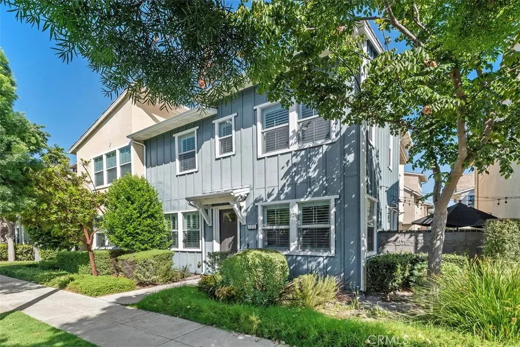 Property Photo:  171 Natal  CA 92694 