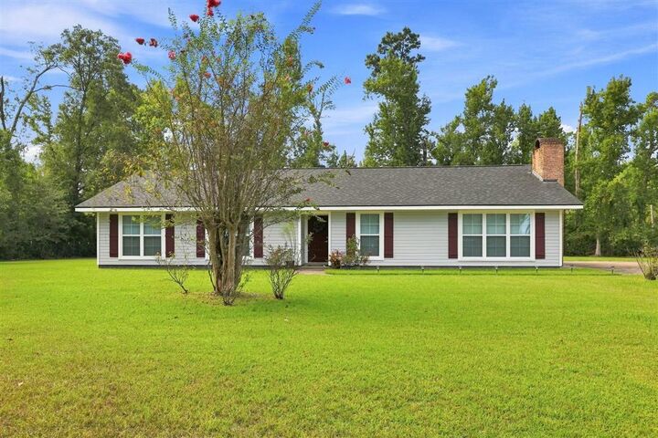 Property Photo: 267 Joshua Lane LA 70611-0000