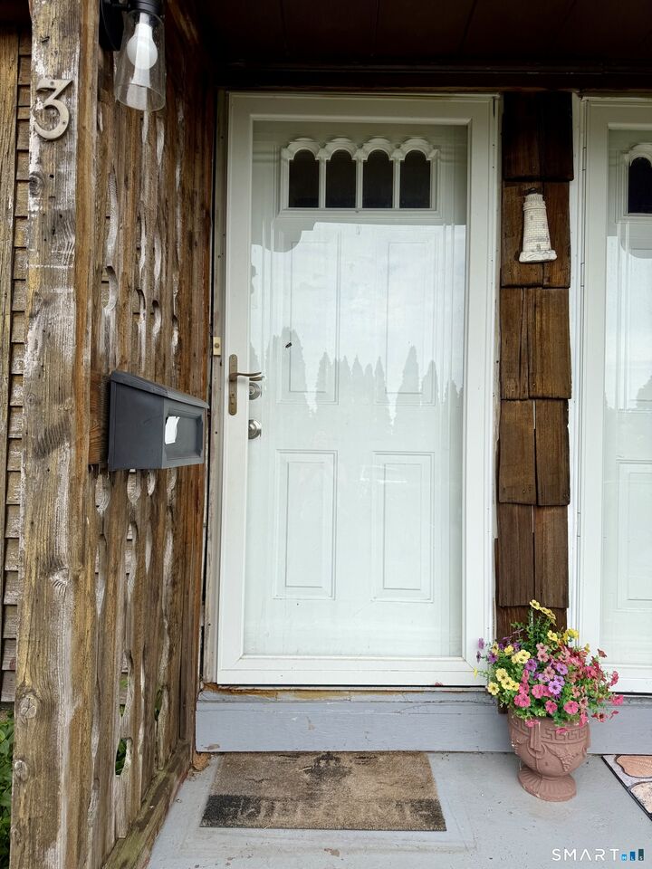 Property Photo:  1 Cora Street  CT 06512 