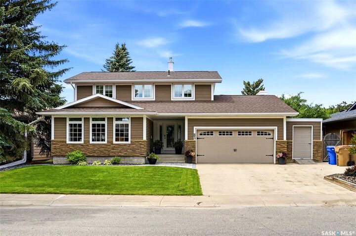 83 Marquis Crescent — photo 1