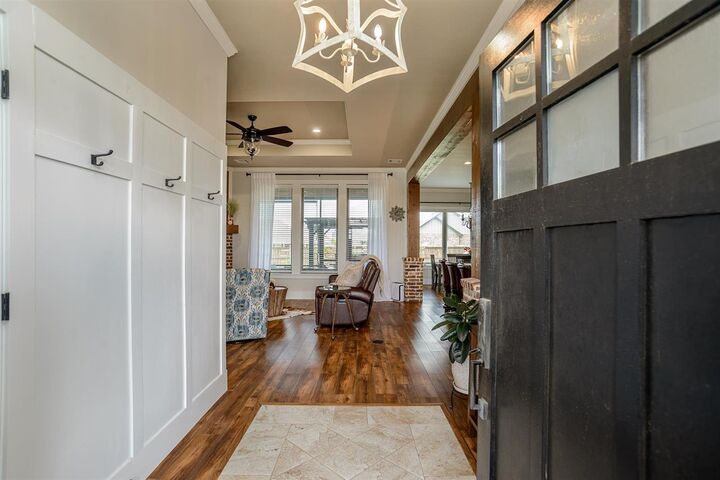 Property Photo:  1417 Fairway Drive  OK 73077 
