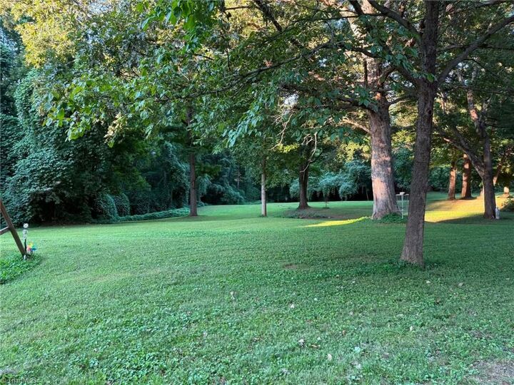 Property Photo: 1725 Fred Hinshaw Road NC 27055