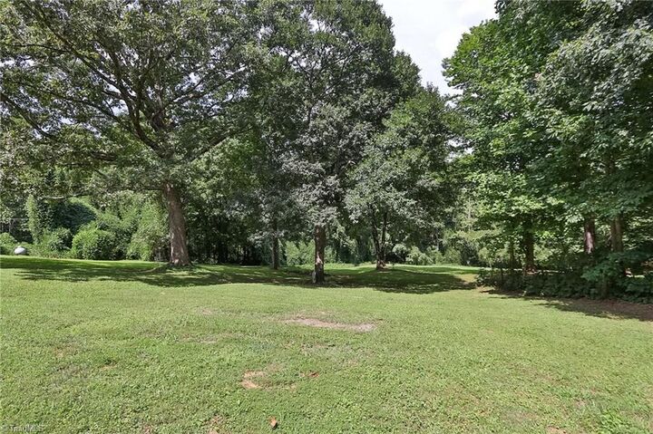 Property Photo:  1725 Fred Hinshaw Road  NC 27055 
