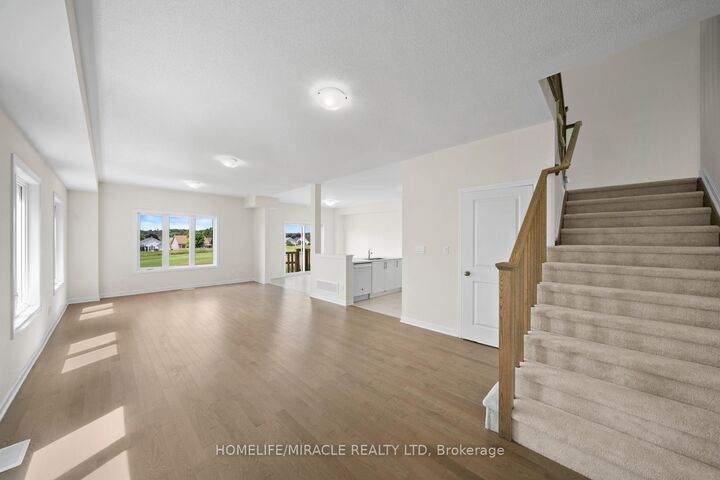 Property Photo:  108 Golf Links Drive  ON K0H 1G0 