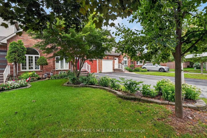 Property Photo: 83 Morrison Crescent ON L3M 5K5