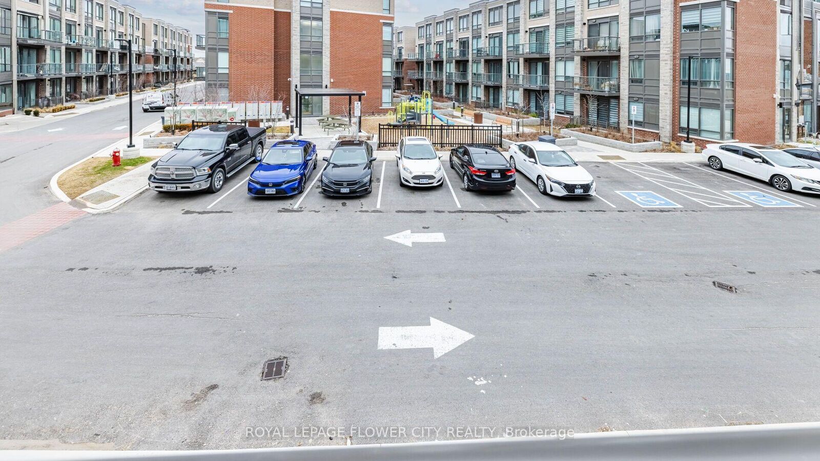 Property Photo:  65 Attmar Drive E 253  ON L6P 0Y6 
