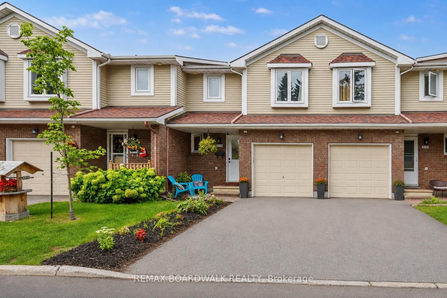 Property Photo:  314 Valade Crescent  ON K4A 2X4 