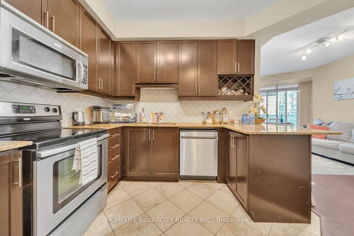 Property Photo:  80 Absolute Avenue 2006  ON L4Z 0A5 