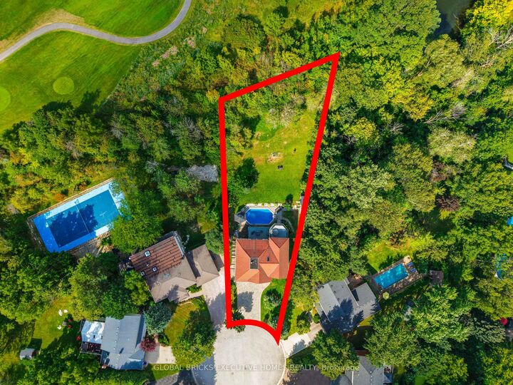 Property Photo: 2169 Bonfield Court ON L7P 2W7