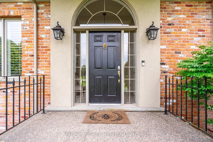 Property Photo:  45 Gatepost Place  ON L0R 1T0 