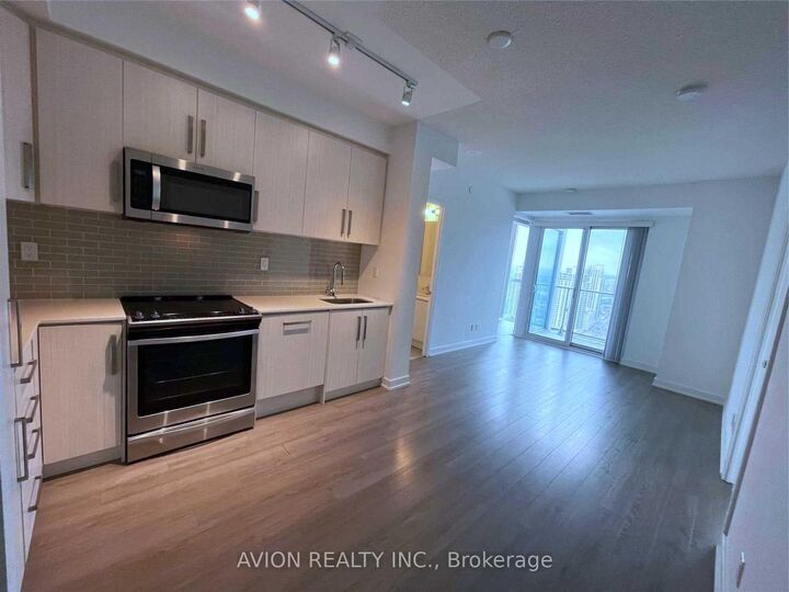 Property Photo:  5180 Yonge Street 2802  ON M2N 5P6 