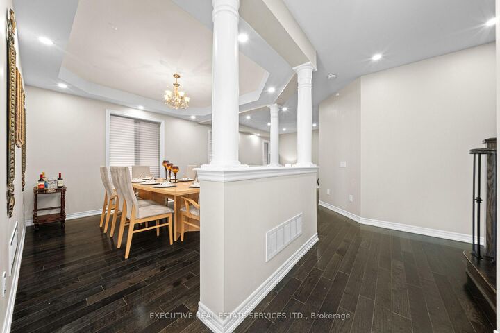 Photo de la propriété: 7 Yelands Road ON L7A 3Z8