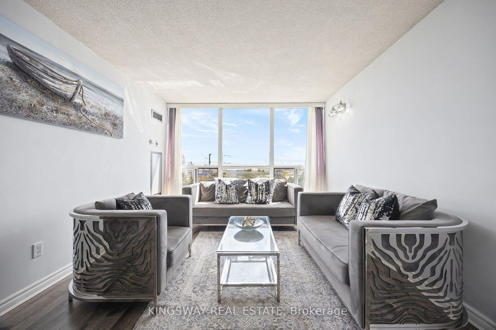 Property Photo:  12 Laurelcrest Street 507  ON L6S 5Y4 