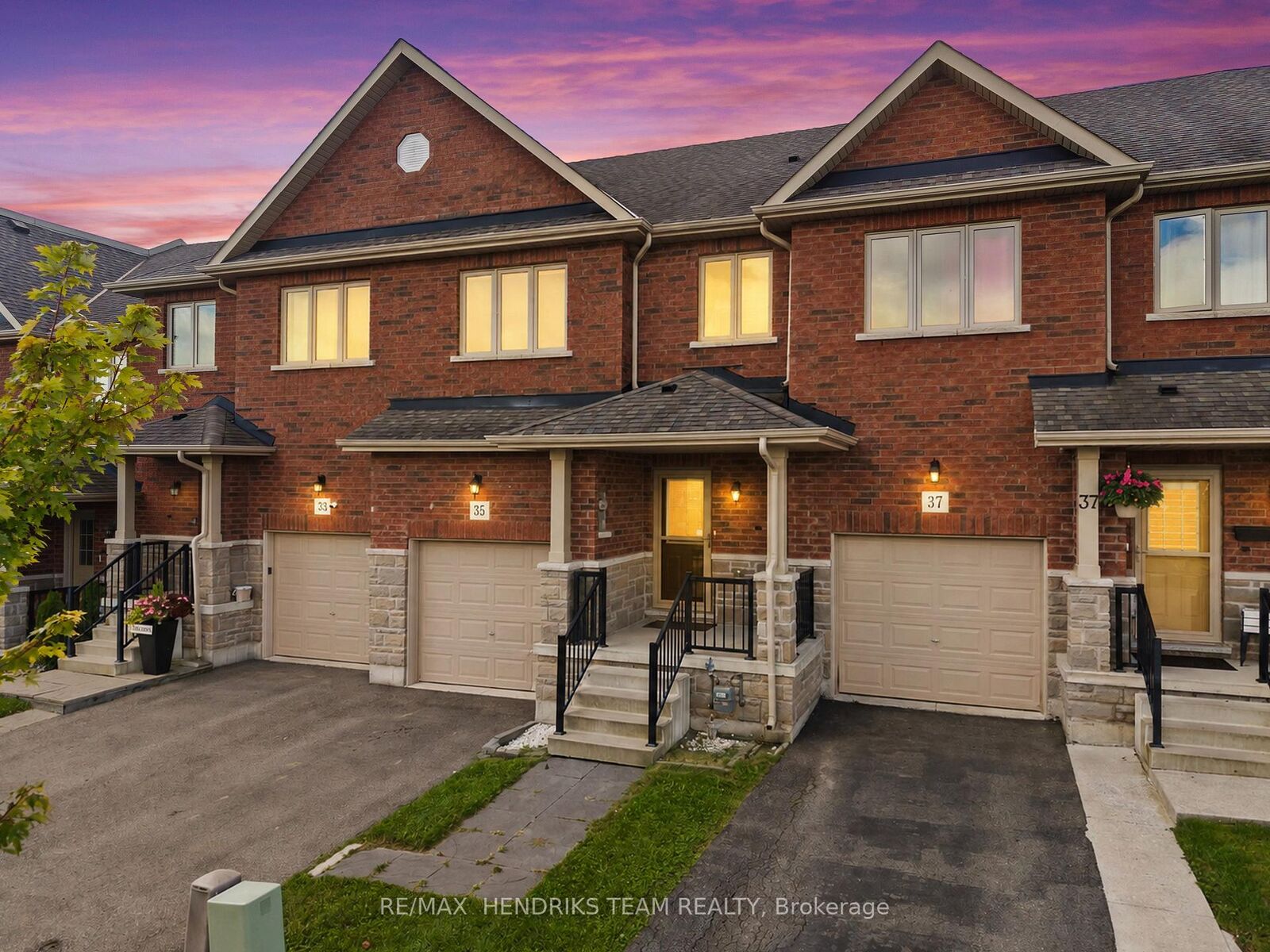 Property Photo:  35 Sunset Way  ON L0S 1A0 
