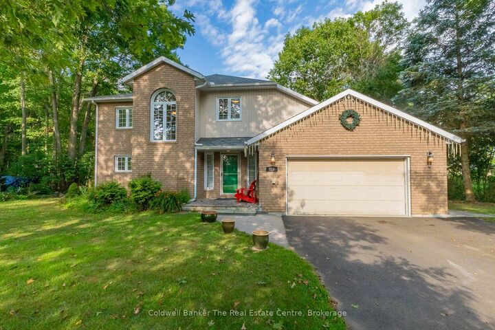 Property Photo: 110 Forest Glen Drive ON P1P 1A1