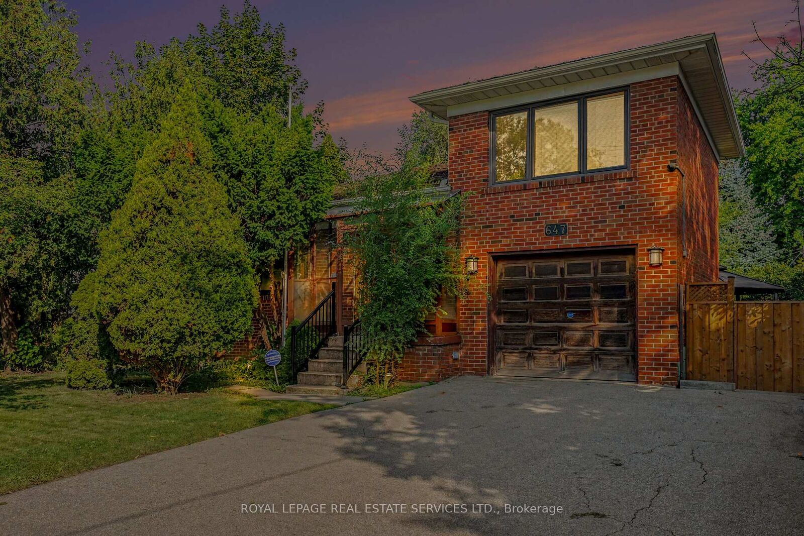 Property Photo: 647 Burnhamthorpe Road ON M9C 2Z1