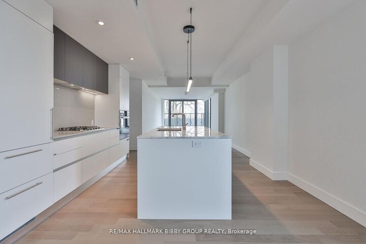 Property Photo:  1414 Bayview Avenue 310  ON M4G 3A7 