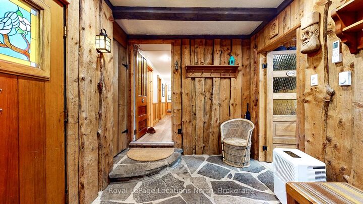 Property Photo:  118 Campbell Crescent  ON L9Y 0P9 