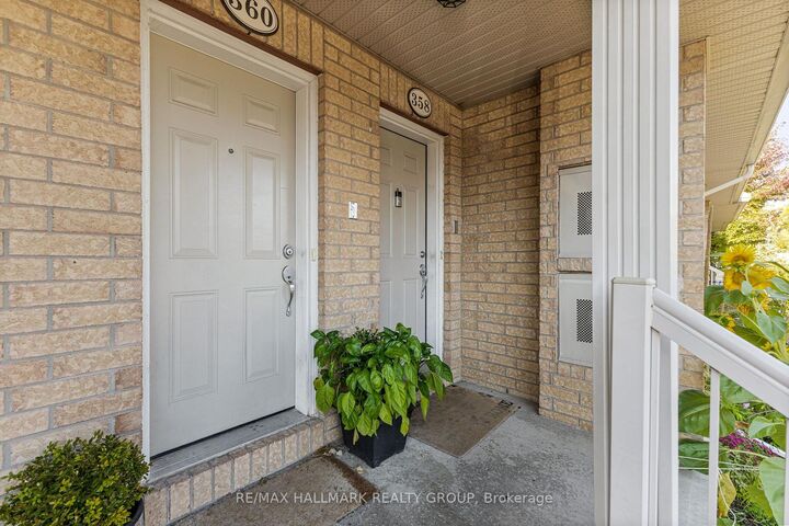 Property Photo:  358 Galston Private  ON K1W 0G3 