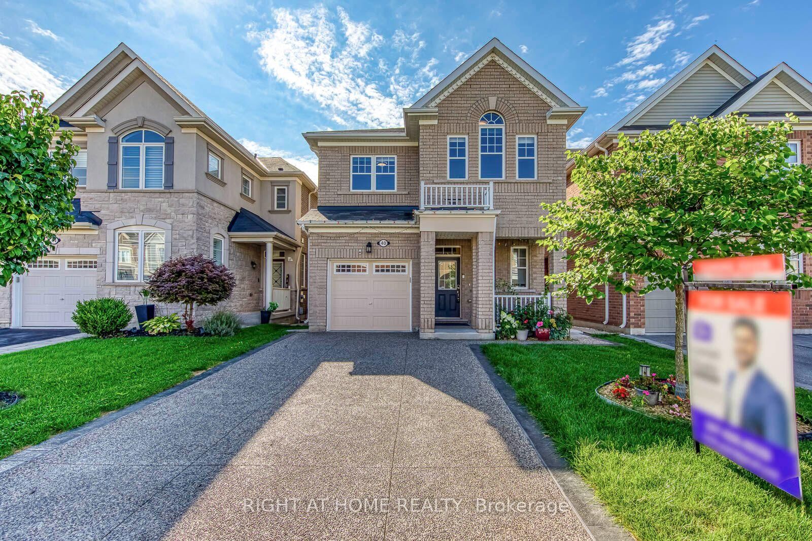 Property Photo: 40 Stillwater Crescent ON L8B 1V6