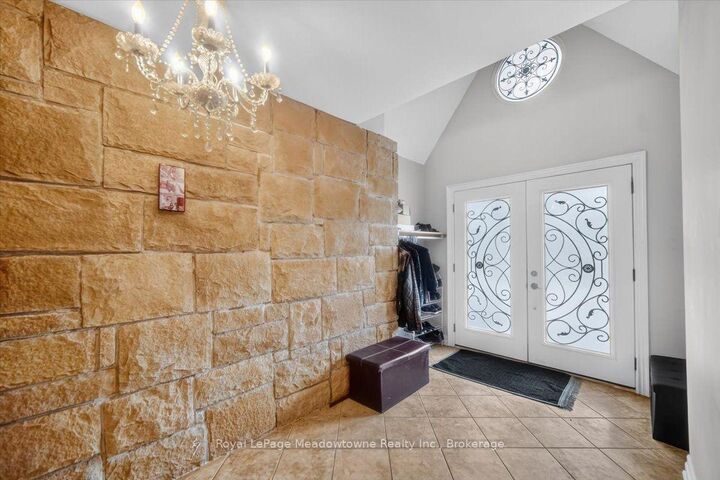 Property Photo: 8159 Eighth Line ON L7G 4S5