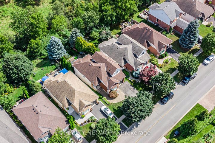 Property Photo:  4257 Stadelbauer Drive  ON L0R 1B8 