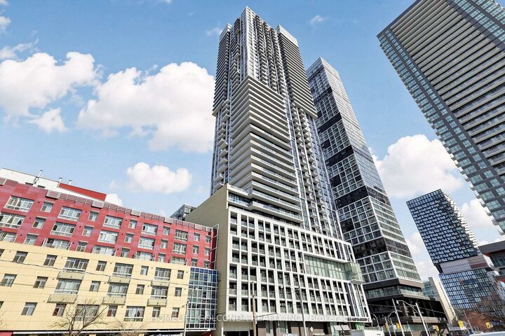 Property Photo: 251 Jarvis Street 2714 ON M5B 0C3