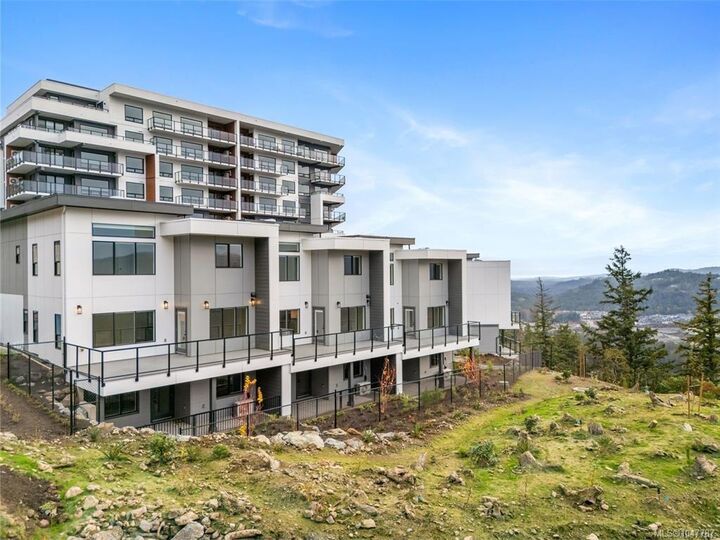 Property Photo: 2510 Bronzite Pl BC V9B 7E2