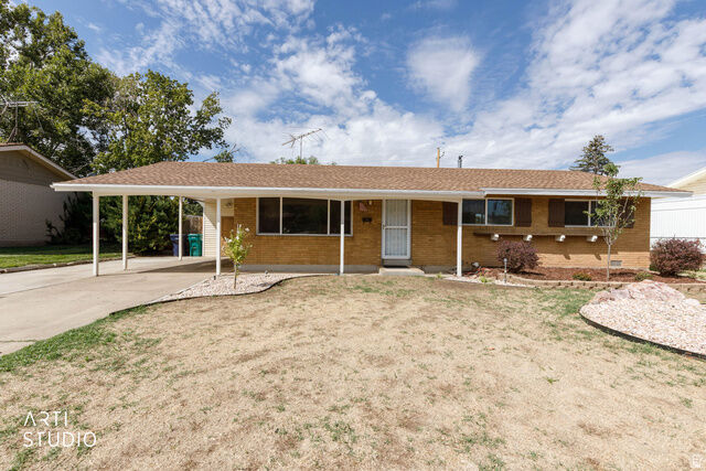 Property Photo: 4479 S 2075 W UT 84067