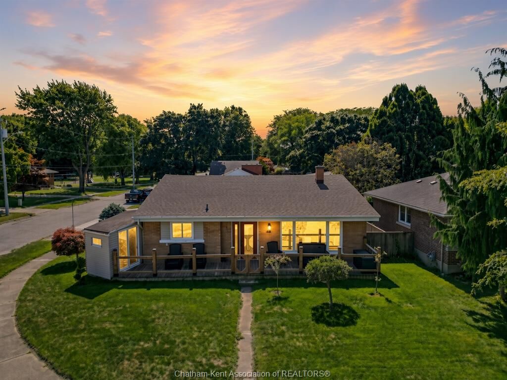 Property Photo: 46 Highland Drive ON N7M 4C3