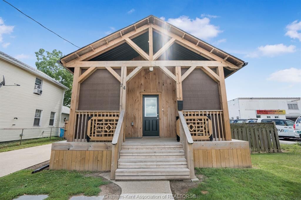 Property Photo: 74 Barthe Street ON N7L 1T6