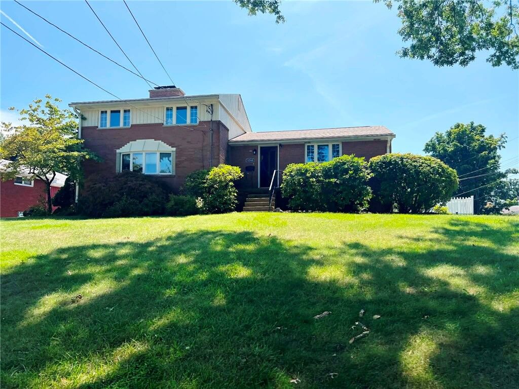 Property Photo: 1210 Old Concord Rd PA 15146