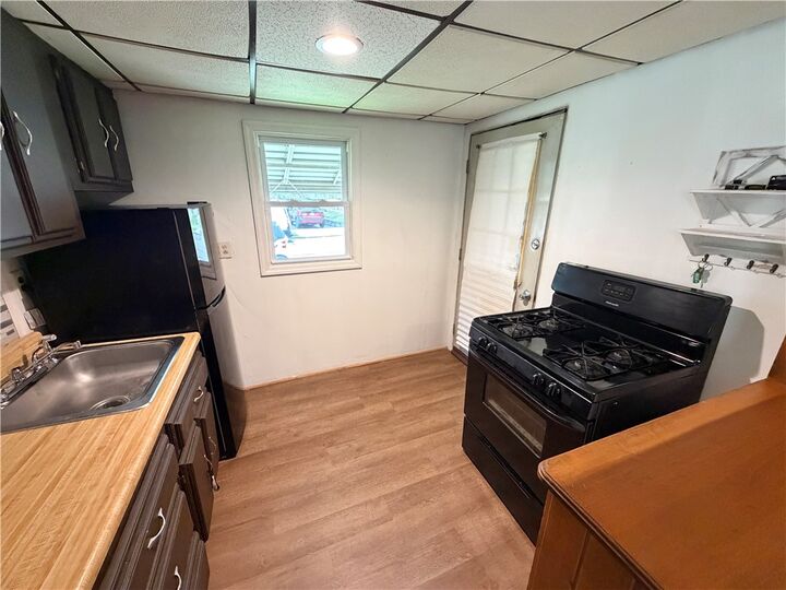 Property Photo:  1626 Davidson St 1  PA 15001 