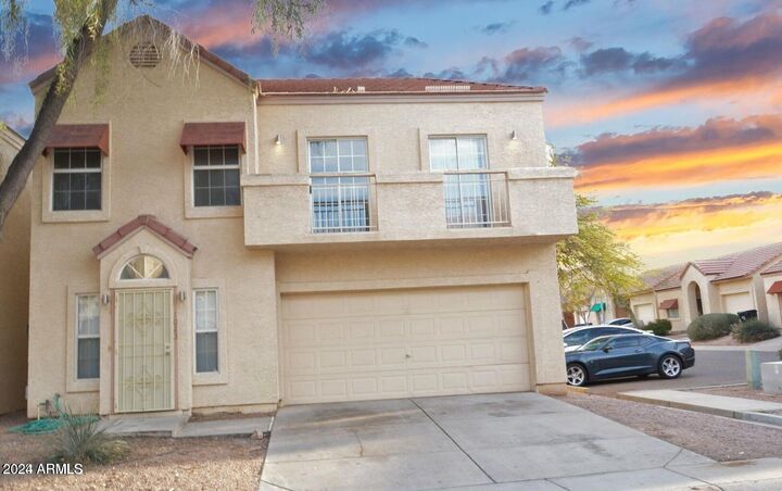 Property Photo: 1023 W Janice Drive AZ 85283