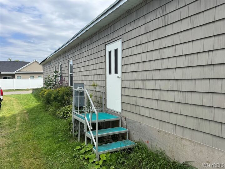 Property Photo:  3450 Howard Road 41  NY 14075 