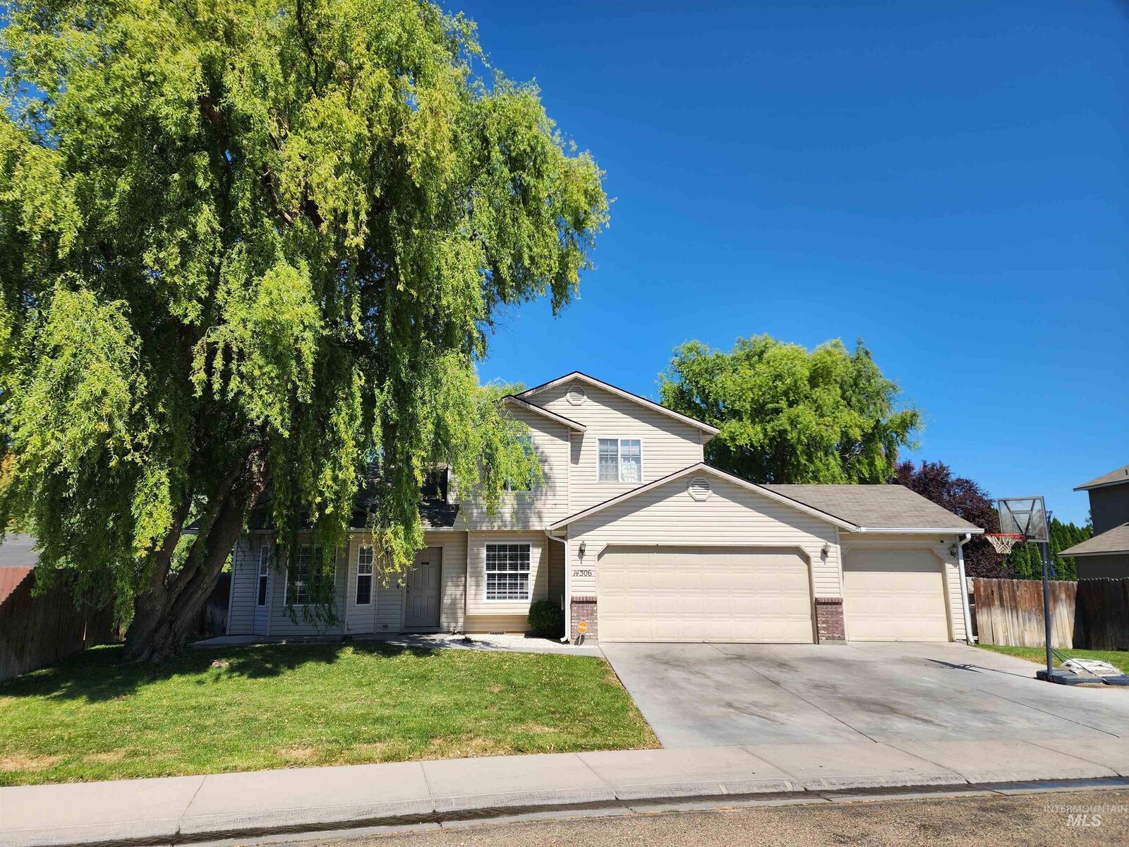 Property Photo:  14306 Carolina St  ID 83607 