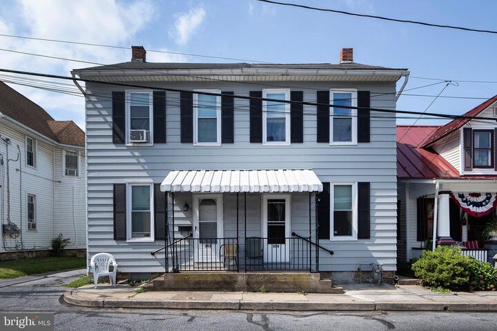 Property Photo: 204 Nissley Street PA 17057